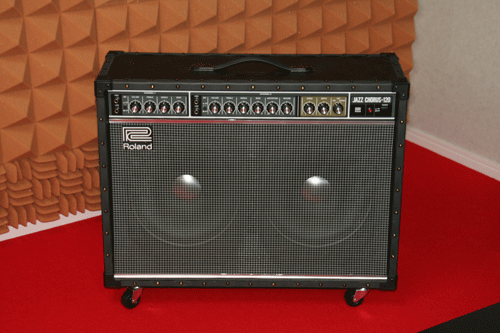 Roland JC-120